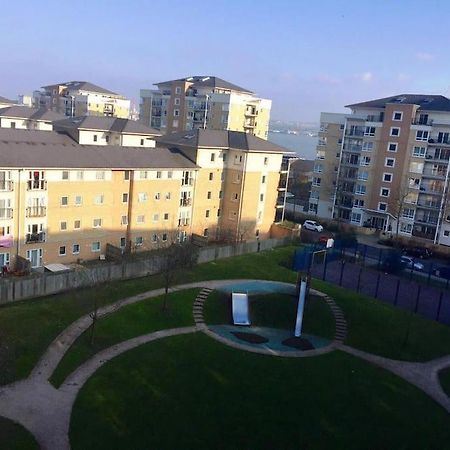 1 Bedroom Flat Near Excel, O2, Canary Wharf - London Exterior photo